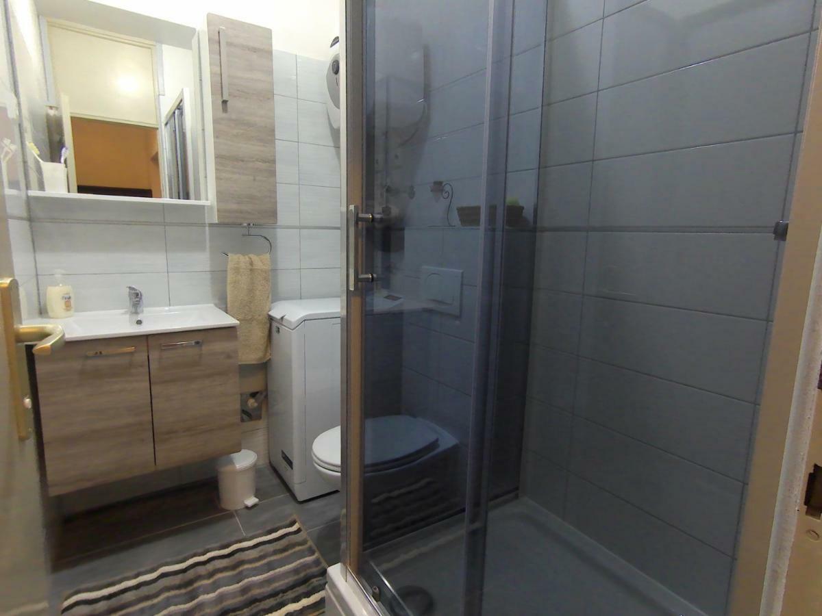 Apartments Zara- Zd Luaran gambar