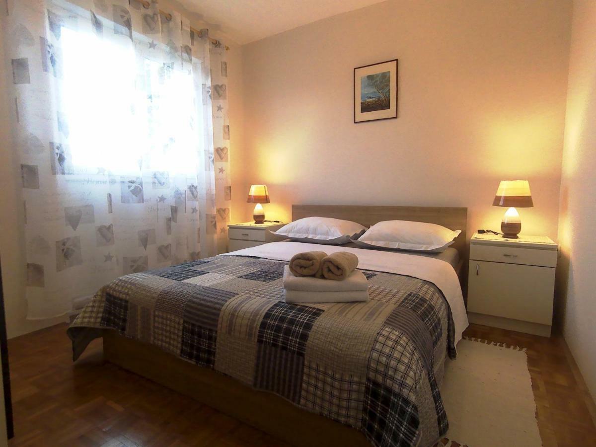 Apartments Zara- Zd Luaran gambar